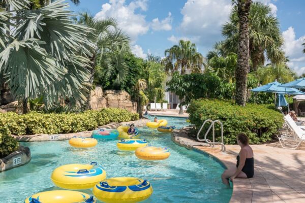 lazy river ride in water park